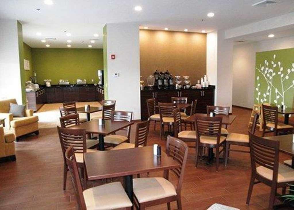 Sleep Inn&suites - St. Clairsville 3* Belmont