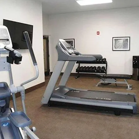 Sleep Inn&Suites Belmont - St. Clairsville 